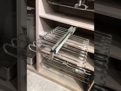 Scaffale d'acciaio della mutanda