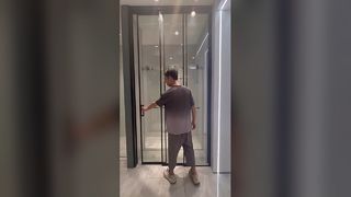 GRH Porta scorrevole isolante in vetro nero opaco a una linea minimalista con bordo estremamente stretto e due collegamenti k