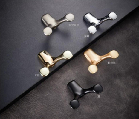 Hook di giacca in doppio tessuto europeo Hook di metallo Hook di abbigliamento moderno Hook per camera da letto